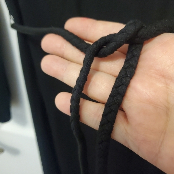 NWT J. Jill Black Midi Knit Dress Size Small, Stretch, Rope tie Belt - Picture 10 of 12